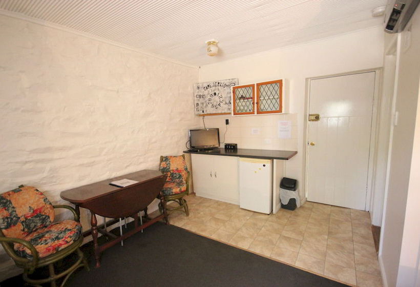 Hotel Cape Jervis Accommodation & Caravan Park | Cape Jervis | South Australia | Australia 14