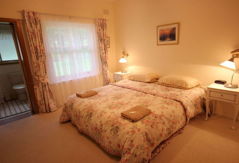 Hotel Cape Jervis Accommodation & Caravan Park | Cape Jervis | South Australia | Australia 7