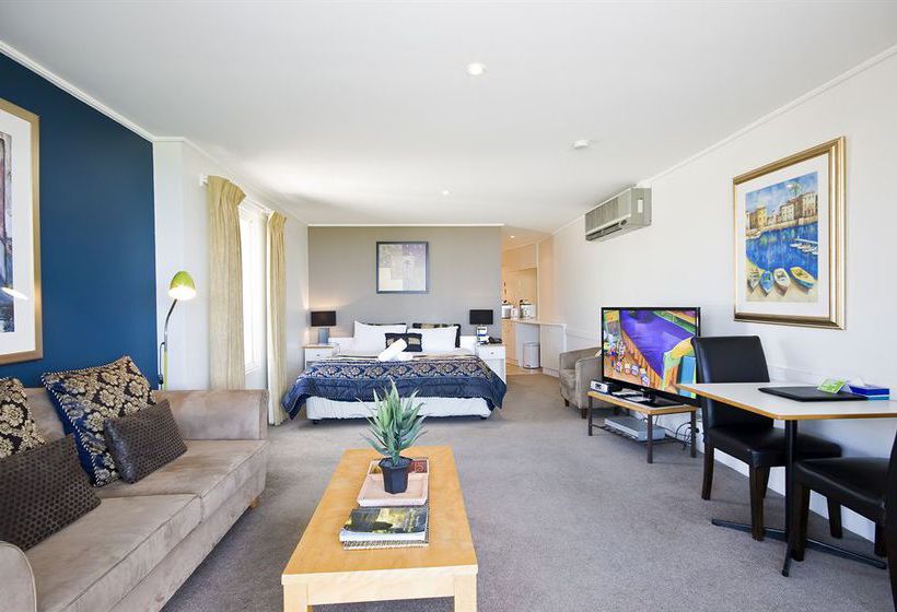 Sandridge Motel | Lorne | Victoria | Australia 2