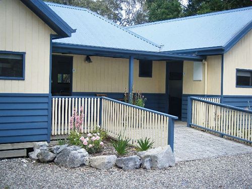 Hotel Strahan Holiday Park | Strahan | Tasmania | Australia 13