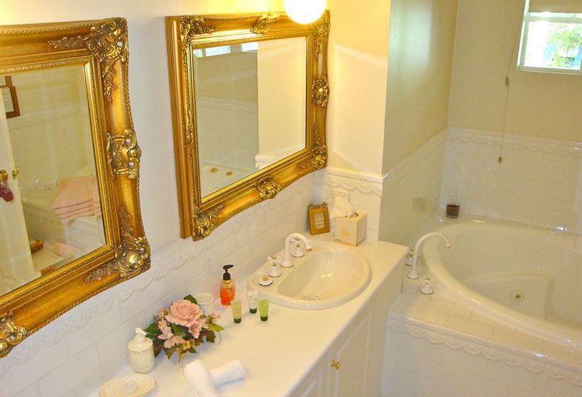 Bed and Breakfast Lanterns Retreat | Dunsborough | Western Australia | Australia 4