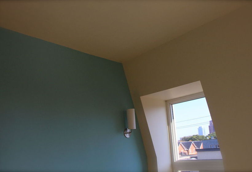 Hotel Royal Oak Inn | Toronto | Ontario | Canada 13