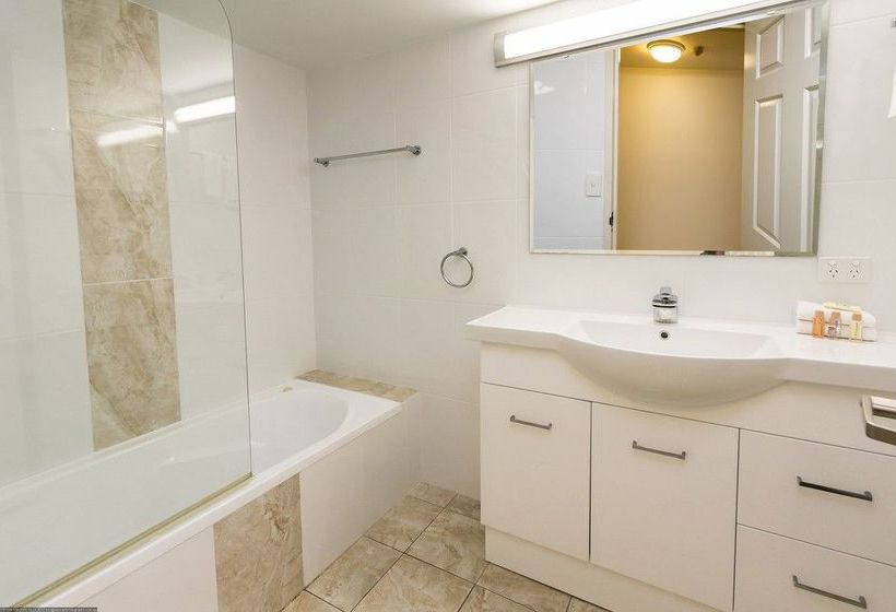 White Crest Luxury Apartments | Torquay | Queensland | Australia 12