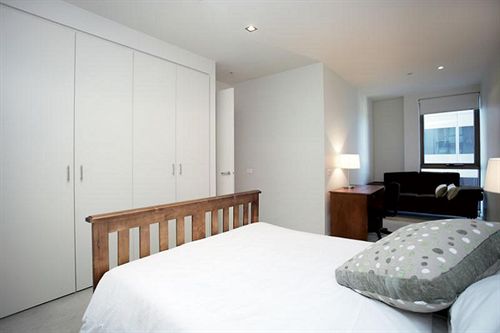 Astra Chevron St Kilda Rd | Melbourne | Victoria | Australia 10