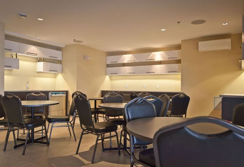 Hotel De La Borealie | St Felicien | Quebec | Canada 12