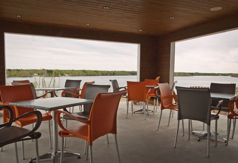 Hotel De La Borealie | St Felicien | Quebec | Canada 6