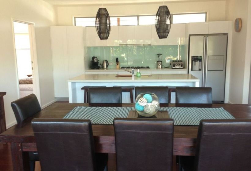 Bed and Breakfast Aloha Villas Byron Bay