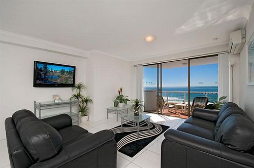 South Pacific Plaza | Broadbeach | Queensland | Australia 15