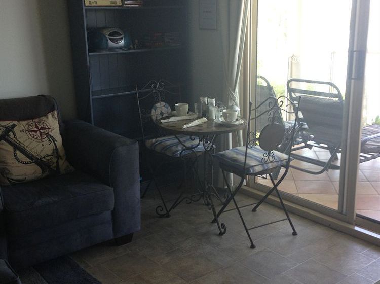 Anne's Waterfront Haven Bed & Breakfast | Corlette | New South Wales | Australia 5