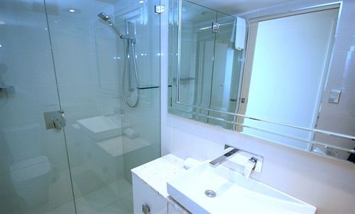 Boulevard North | Broadbeach | Queensland | Australia 6