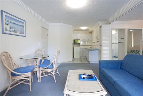 Santa Anne By The Sea | Broadbeach | Queensland | Australia 4