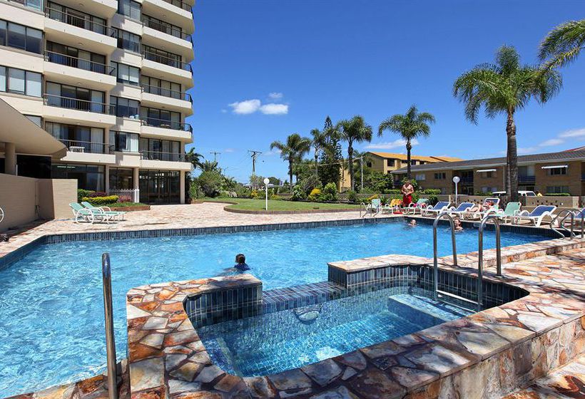 Southern Cross Apartments | Burleigh Heads | Queensland | Australia 11