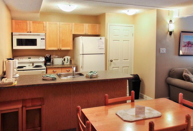 Hotel Panorama Vacation Retreat At Horsethief Lodge | Panorama | British Columbia | Canada 2