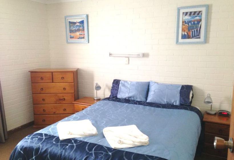 Emu Beach Chalets | Albany | Western Australia | Australia 17