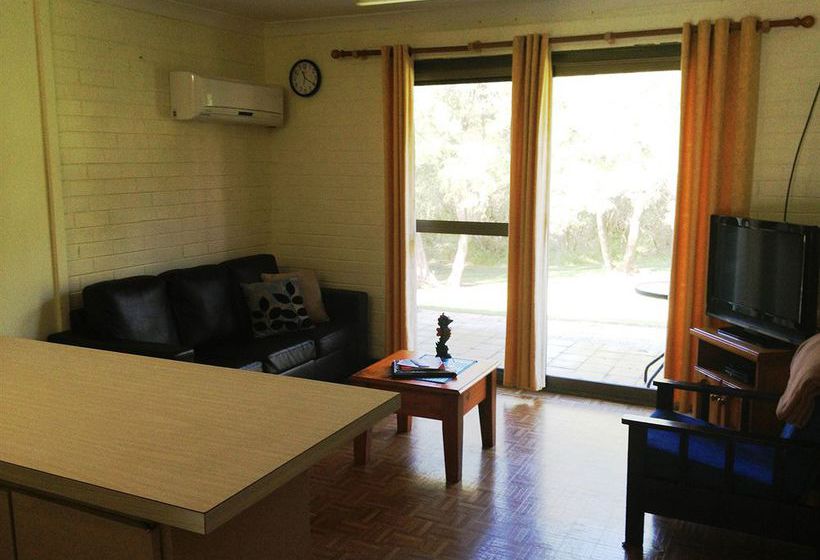 Emu Beach Chalets | Albany | Western Australia | Australia 3