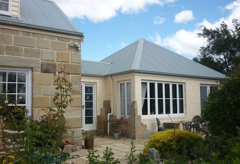 Mulberry Cottage Bed & Breakfast | Richmond | Tasmania | Australia 9