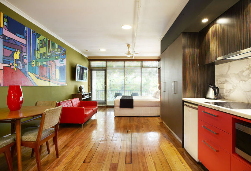 Hotel Tolarno | Saint Kilda | Victoria | Australia 13