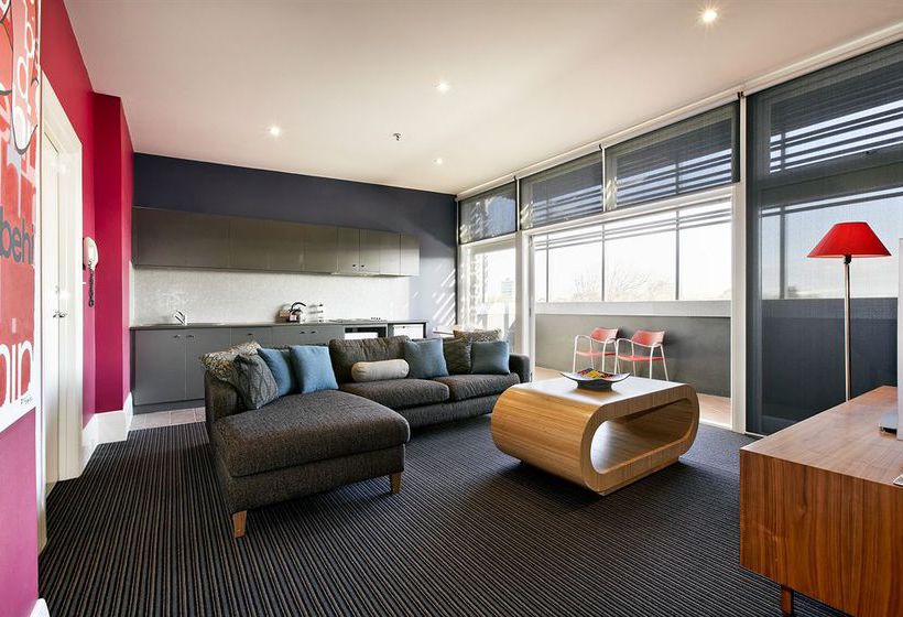 Hotel Tolarno | Saint Kilda | Victoria | Australia 2
