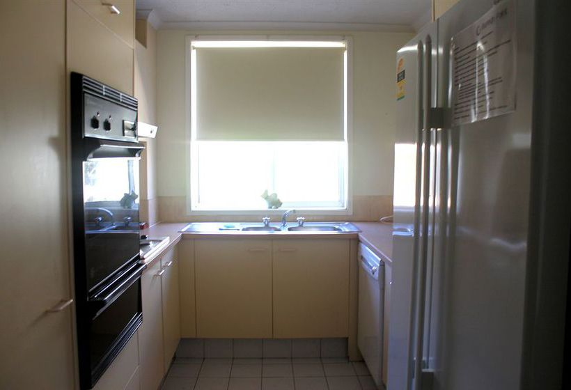 Burleigh Point Apartments | Miami | Queensland | Australia 13