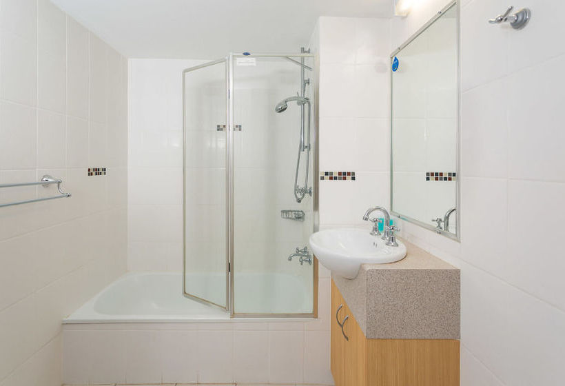 Burleigh Point Apartments | Miami | Queensland | Australia 19