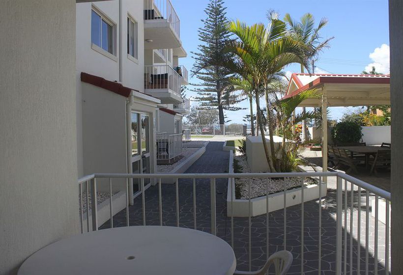 Burleigh Point Apartments | Miami | Queensland | Australia 9