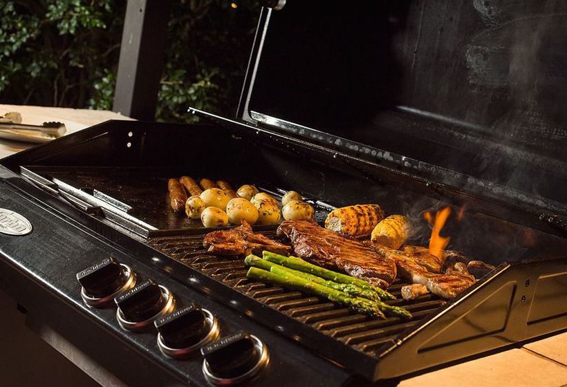 Hotel At The Sound | Noosaville | Queensland | Australia 1