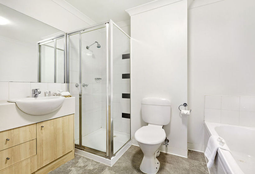 St. Kilda Junction Accommodation | Saint Kilda | Victoria | Australia 10