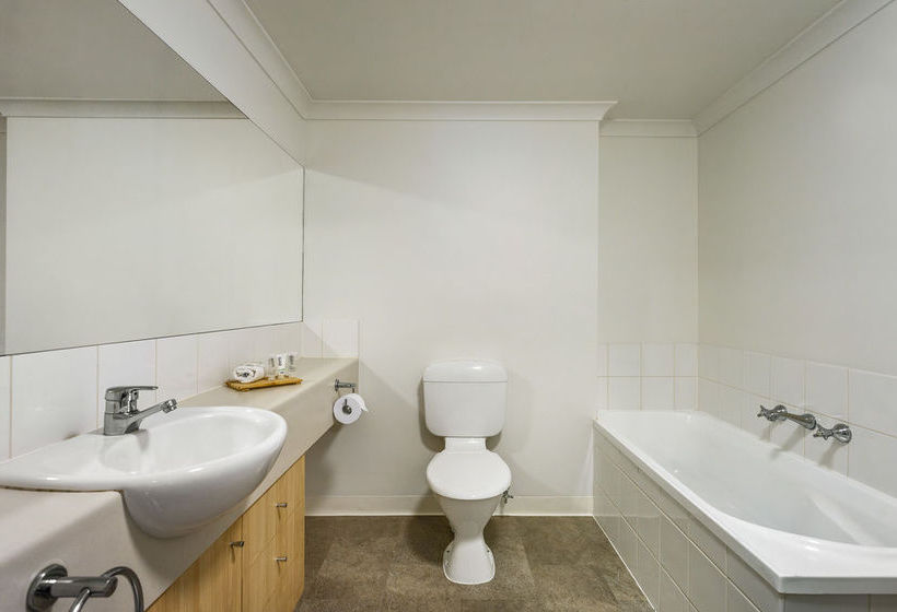 St. Kilda Junction Accommodation | Saint Kilda | Victoria | Australia 2