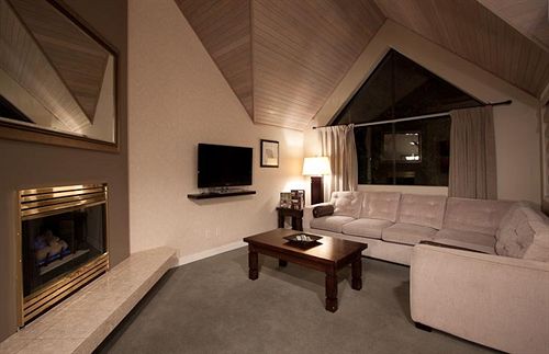 Hotel Powder's Edge | Whistler | British Columbia | Canada 4