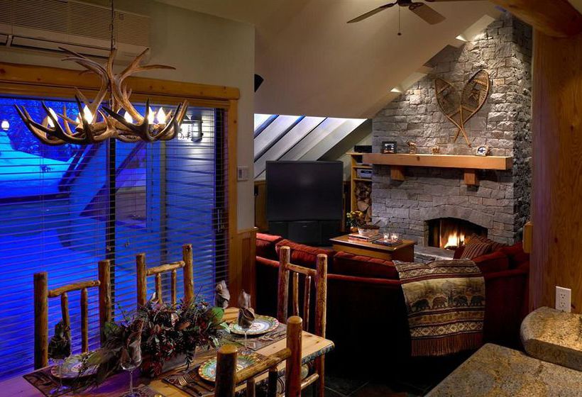 Hotel Whistler Blackcomb VR Hearthstone Lodge | Whistler | British Columbia | Canada 2