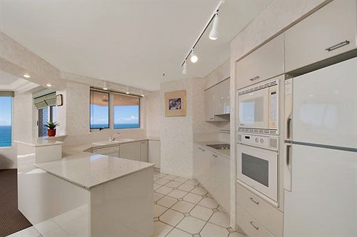 Belle Maison Gold Coast | Broadbeach | Queensland | Australia 8