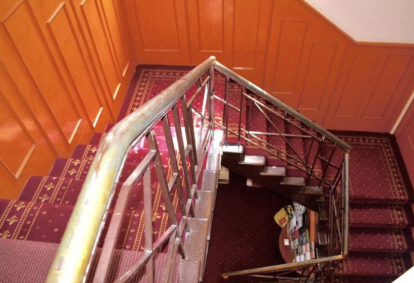 Georgian Court Bed & Breakfast | East Melbourne | Victoria | Australia 12