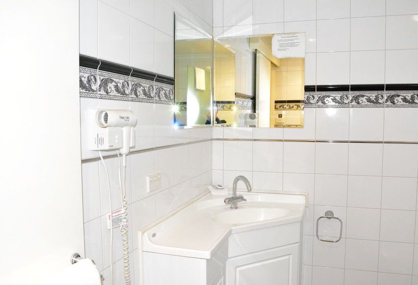 Georgian Court Bed & Breakfast | East Melbourne | Victoria | Australia 3