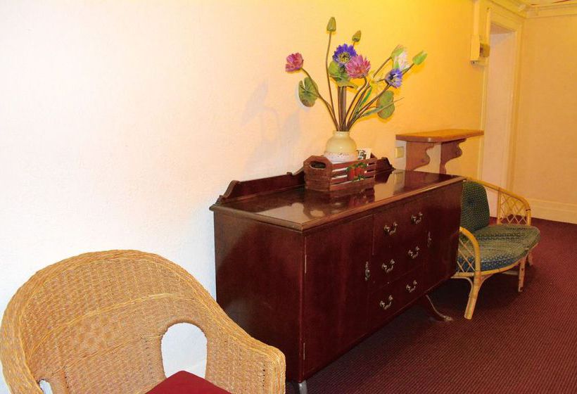 Georgian Court Bed & Breakfast | East Melbourne | Victoria | Australia 6