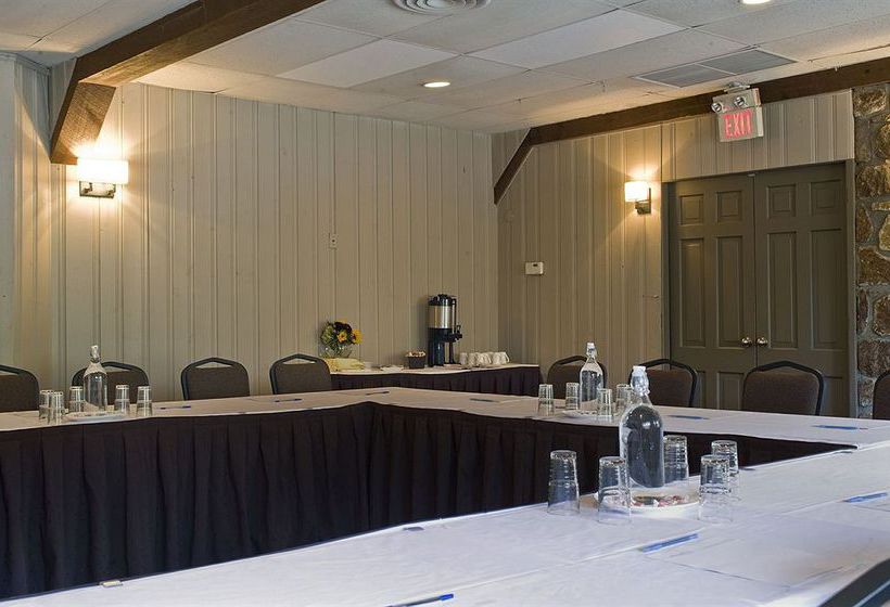 Hotel Mohawk Inn And Conference Centre | Milton | Ontario | Canada 2