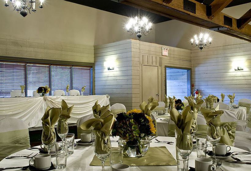 Hotel Mohawk Inn And Conference Centre | Milton | Ontario | Canada 8