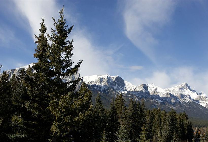 Hotel Rundle Cliffs Lodge