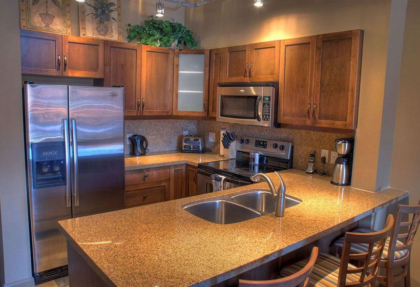 Hotel Playa Del Sol Resort | Kelowna | British Columbia | Canada 12