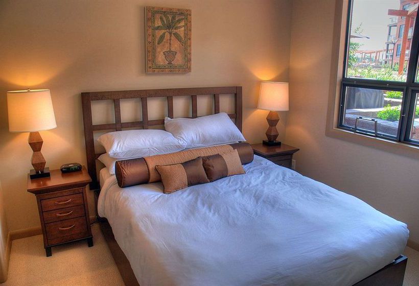 Hotel Playa Del Sol Resort | Kelowna | British Columbia | Canada 20