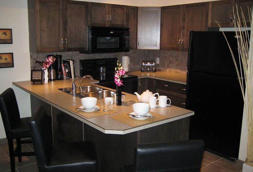 Hotel Playa Del Sol Resort | Kelowna | British Columbia | Canada 3