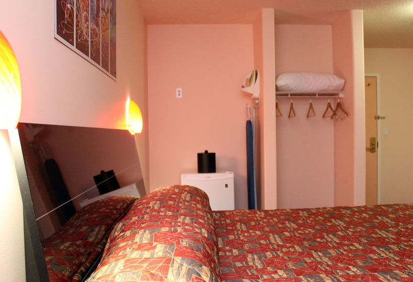 Hotel Crystal Star Inn Leduc | Leduc | Alberta | Canada 5