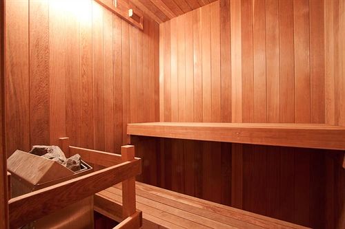 Hotel Whiski Jack At Creekside | Whistler | British Columbia | Canada 9