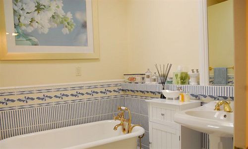 Riverview Bed & Breakfast | Okotoks | Alberta | Canada 19