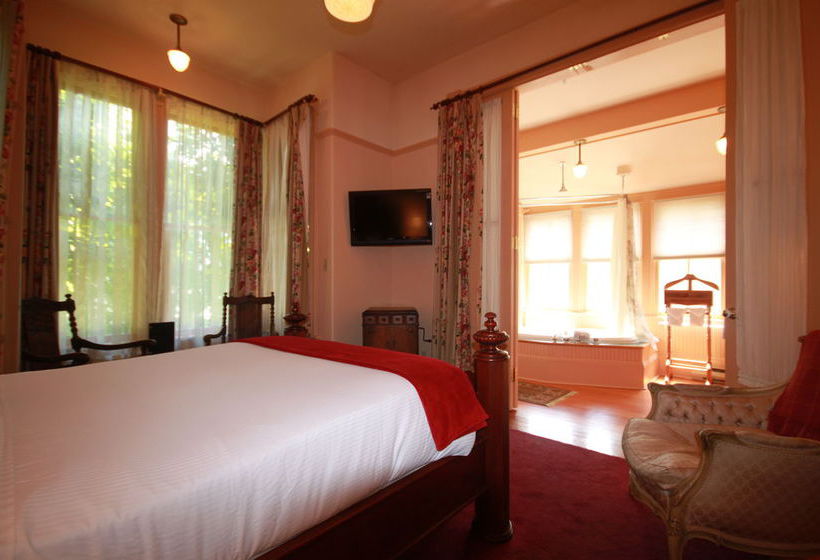 Hotel Spinnakers Brew Pub & Guest Houses Columbia Británica