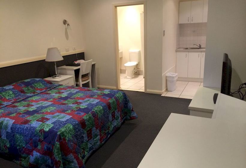 Motel Dunsborough Inn Backpackers | Dunsborough | Western Australia | Australia 18