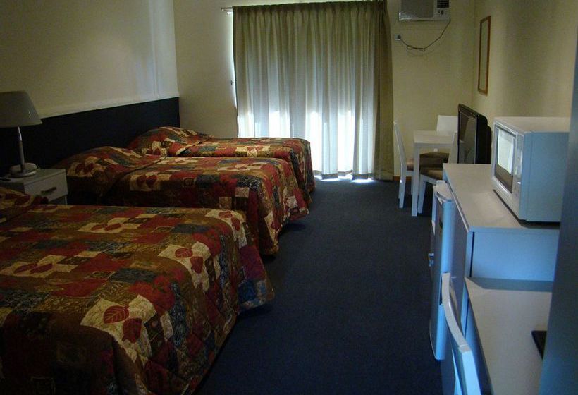Motel Dunsborough Inn Backpackers | Dunsborough | Western Australia | Australia 2