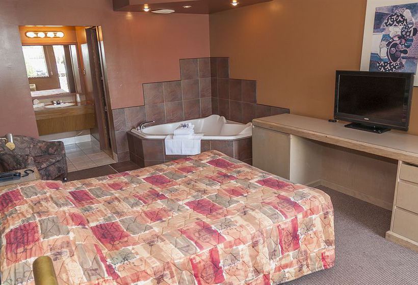 Le Marquis Motel | Montreal | Quebec | Canada 10