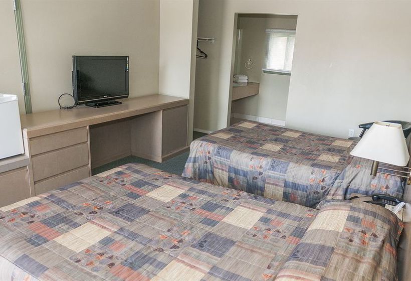 Le Marquis Motel | Montreal | Quebec | Canada 11