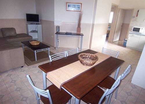 Hotel Blue Dolphin Holiday Resort | Yambayamba | New South Wales | Australia 16