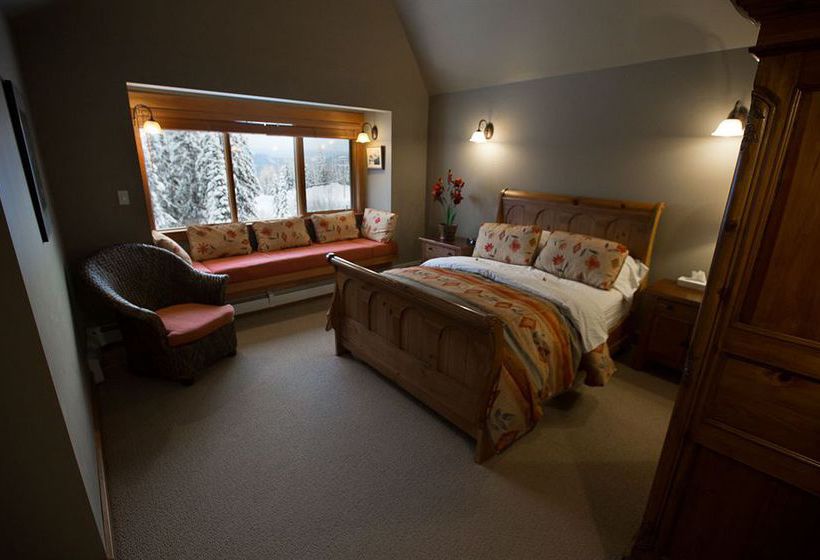 Resort Vagabond Lodge | Golden | British Columbia | Canada 3